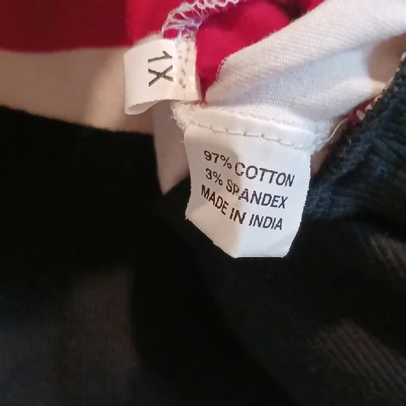 Domino Dollhouse Red and White Cropped Cardigan - Picture 5 of 5